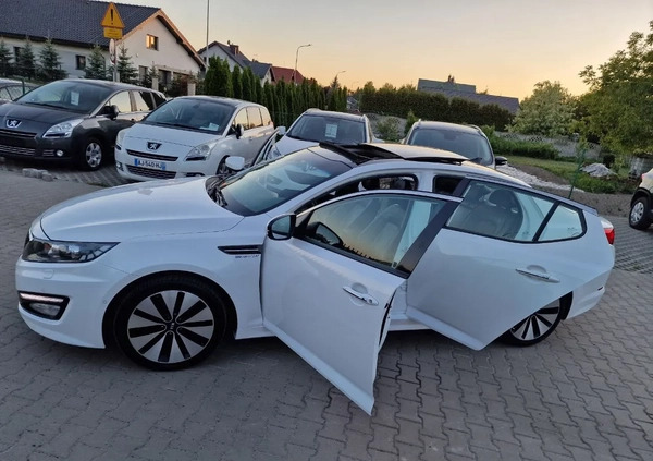 Kia Optima cena 39900 przebieg: 137765, rok produkcji 2012 z Lubartów małe 781